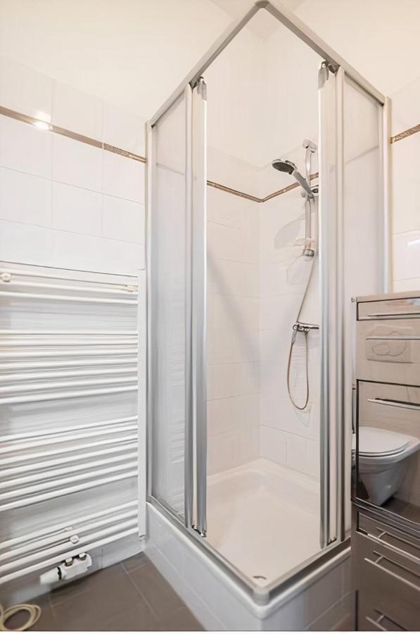 Imperial Gem . Flamboyant Studio . Heart Of Vienna Apartamento Exterior foto